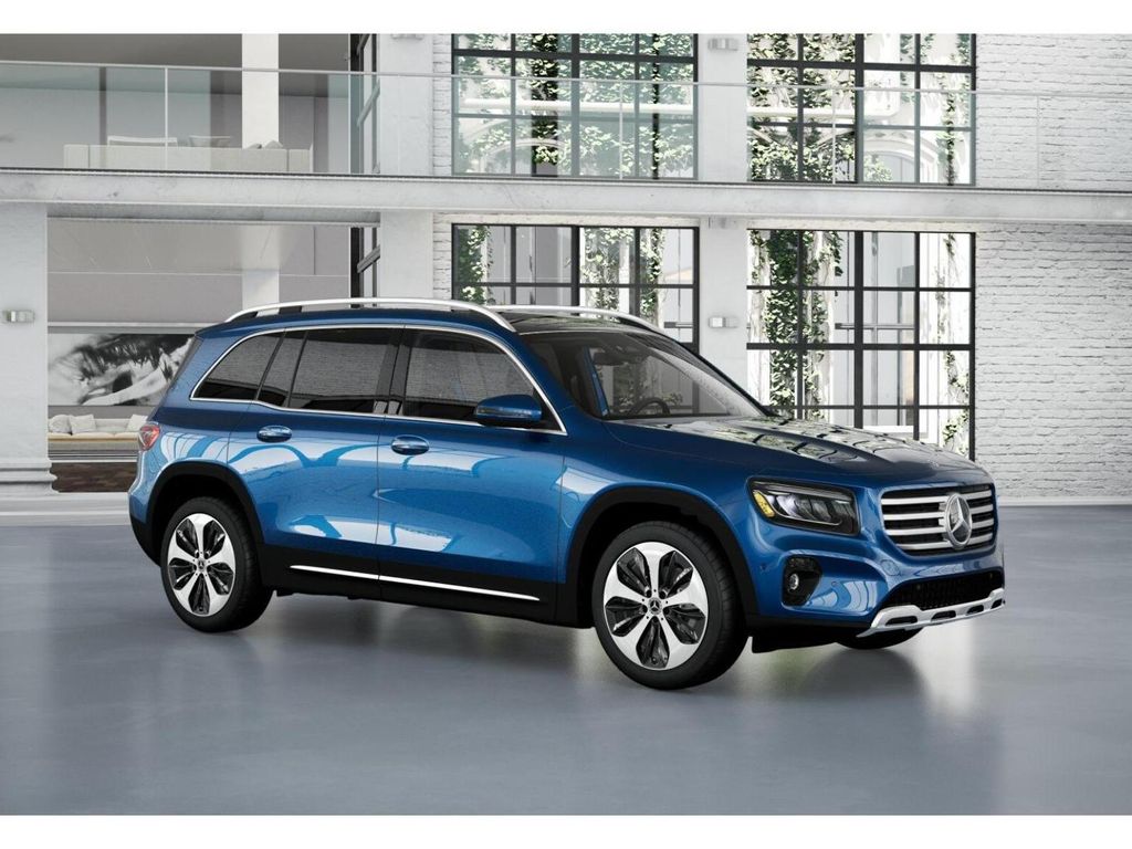 2025 Mercedes-Benz GLB 250 12