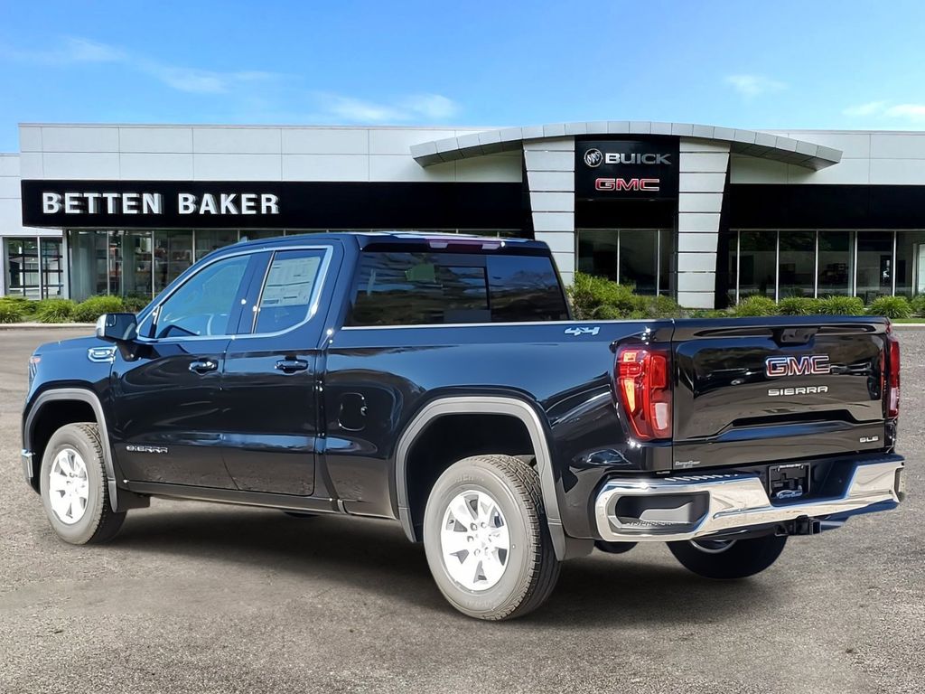 2025 GMC Sierra 1500 SLE 5