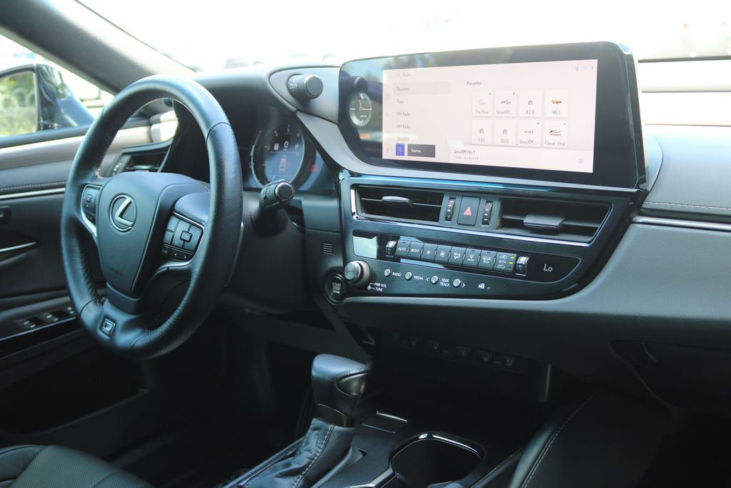 Used 2024 Black Lexus 350 F Sport image 19