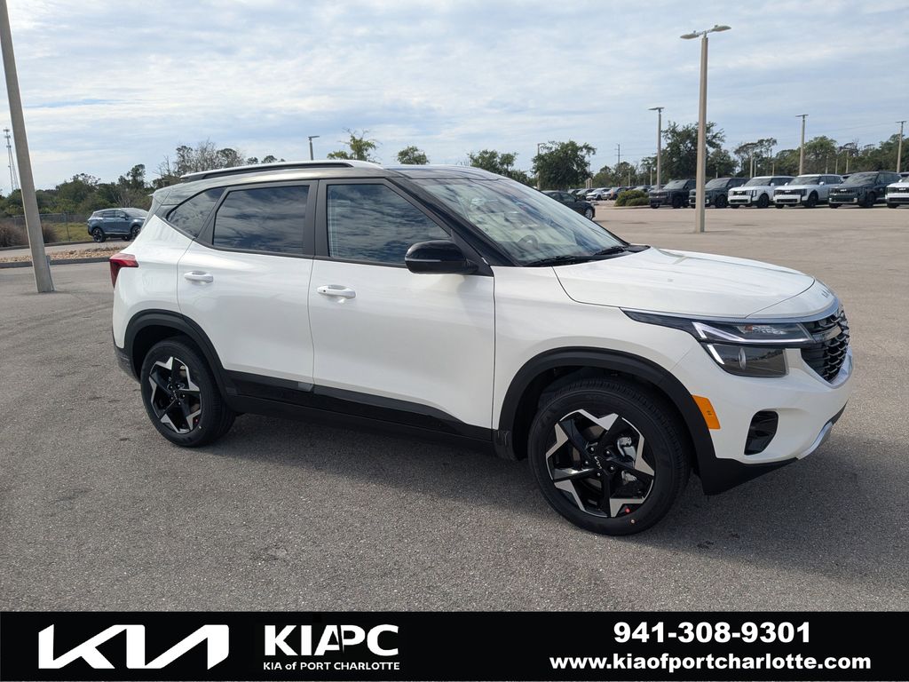 Black (CLEAR WHT/BLK R) 2026 Kia Seltos S FWD SUV / Crossover Front-Wheel Drive Continuously Variable Transmission