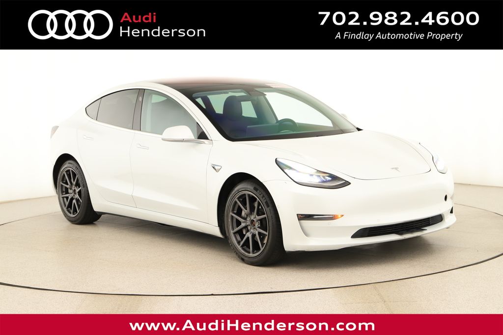 Pearl White Multi-Coat 2018 Tesla Model 3 Sedan All-Wheel Drive 1-Speed Automatic