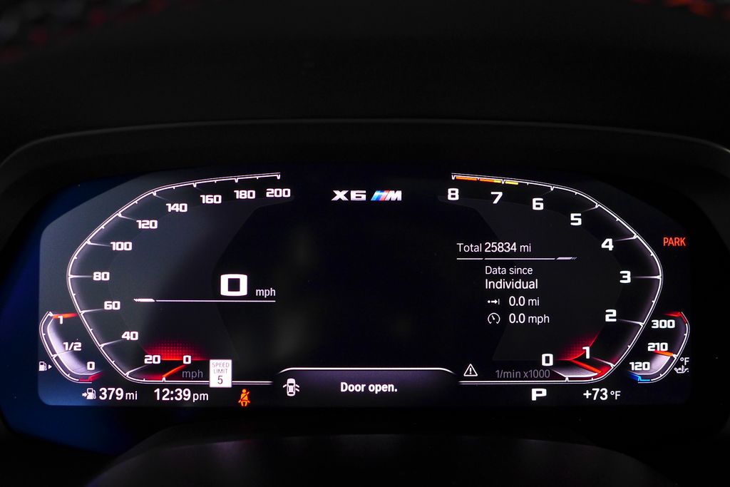 Thumbnail: 2023 BMW X6 - 30