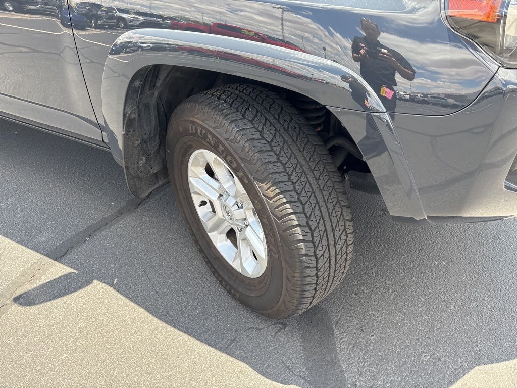 2024 Toyota 4Runner SR5 20