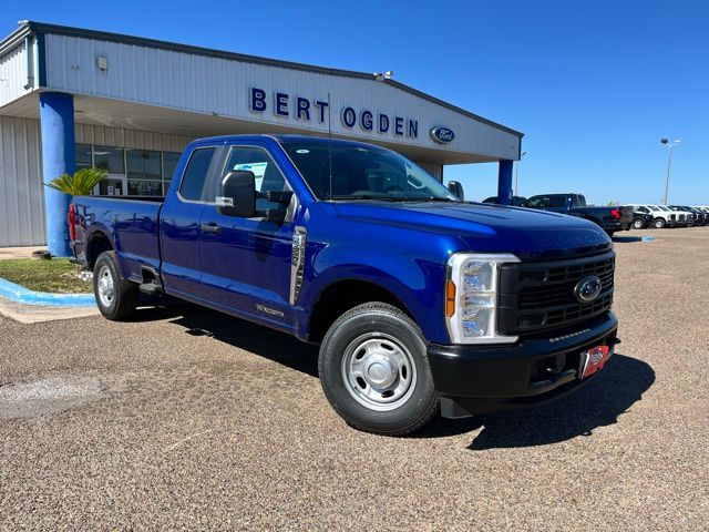 New 2026 Ford F-350SD XL RWD 4D Extended Cab
