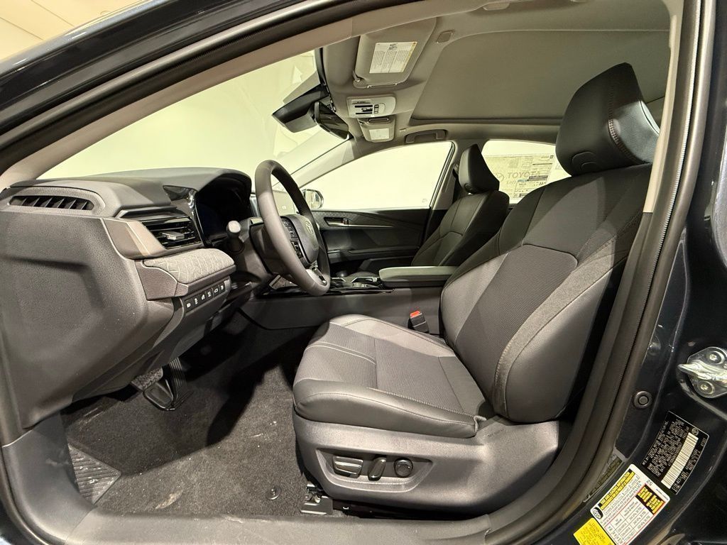 Thumbnail: 2026 Toyota Camry - 12