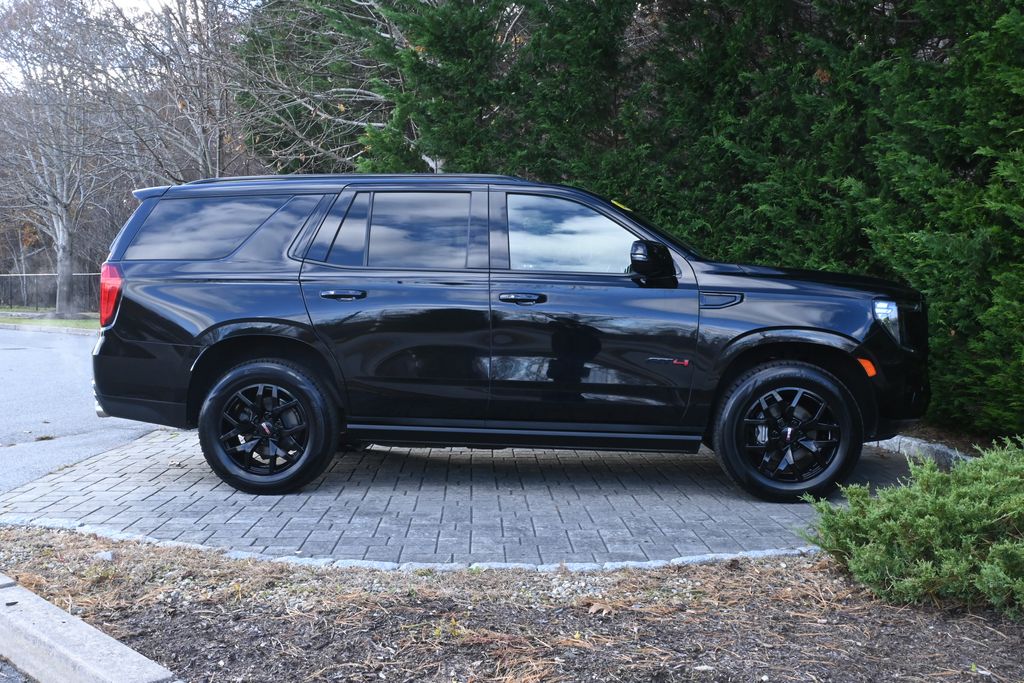 Thumbnail: 2022 GMC Yukon - 9