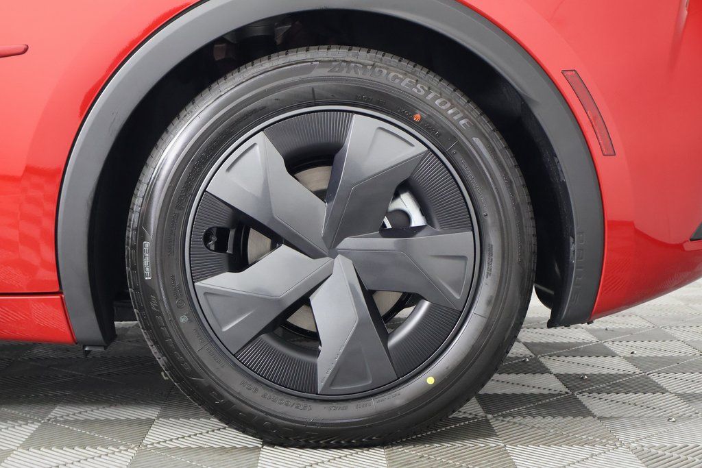 Thumbnail: 2026 Toyota Prius - 10