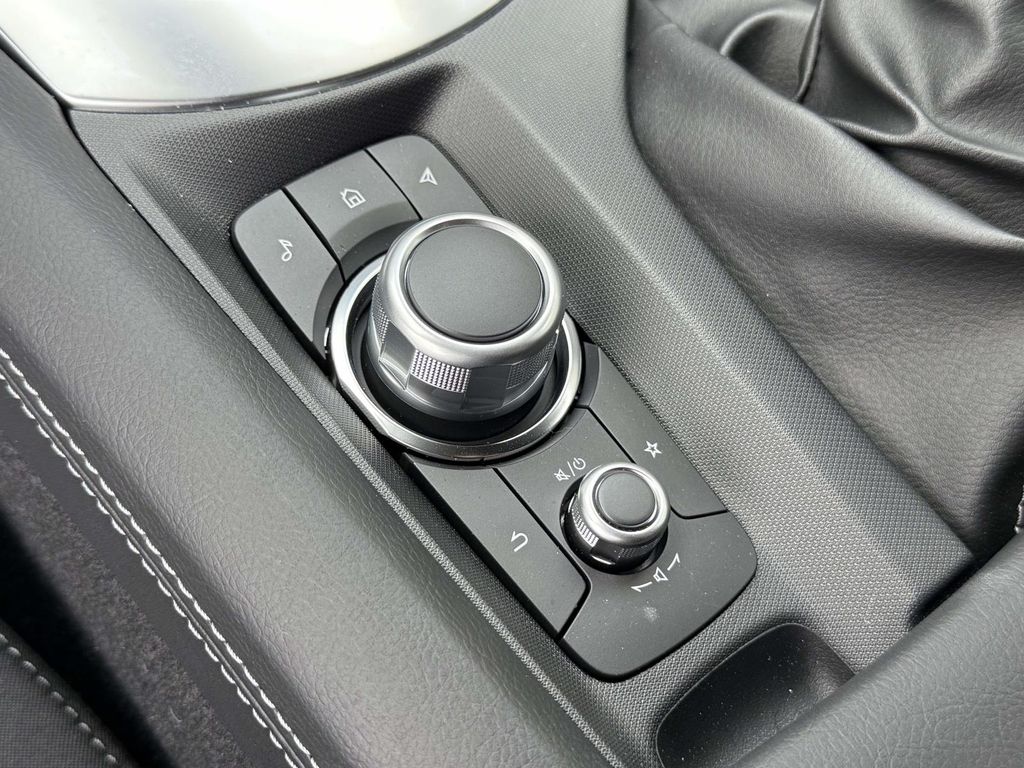 2026 Mazda MX-5 Miata Club - Photo 20