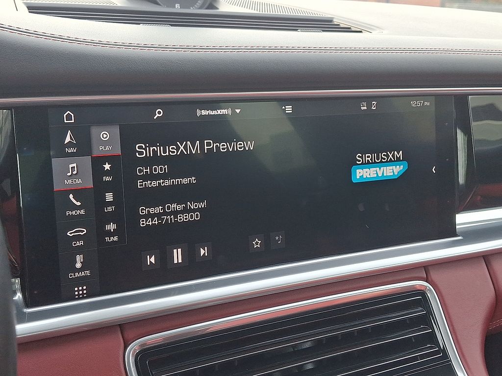 Thumbnail: 2019 Porsche Panamera - 20