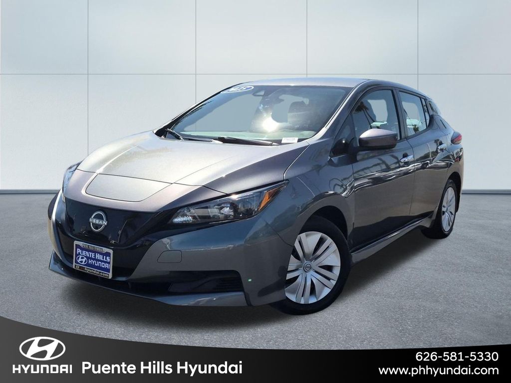 2025 Nissan LEAF S FWD