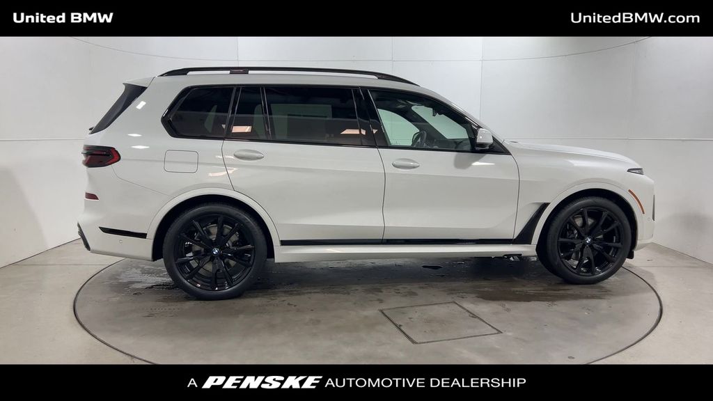 2026 BMW X7 xDrive40i 9