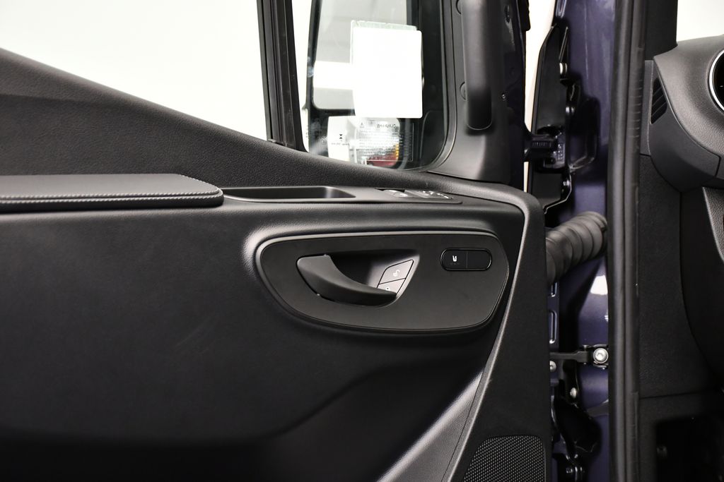 Thumbnail: 2026 Mercedes-Benz Sprinter - 21