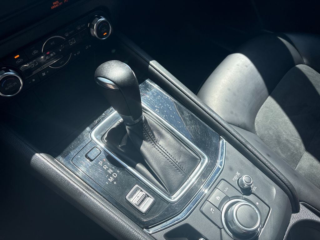 Used 2018 Red Mazda Touring image 18