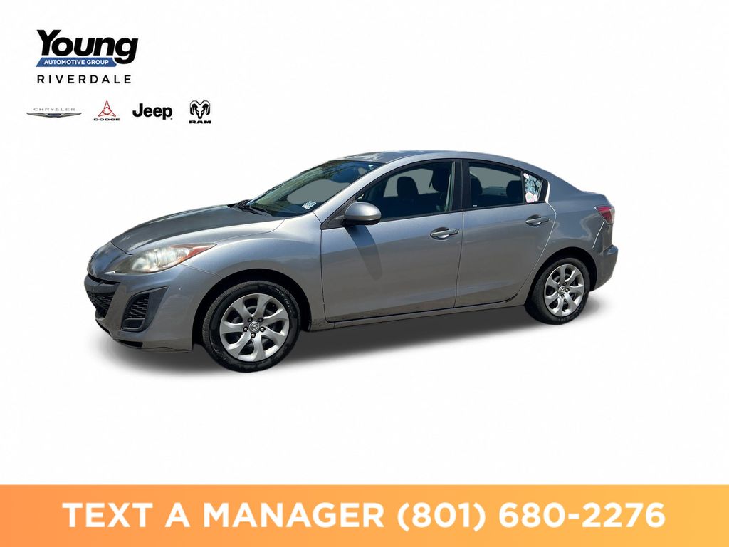 Liquid Silver Metallic 2011 Mazda MAZDA3 Sedan Front-Wheel Drive 5-Speed Automatic