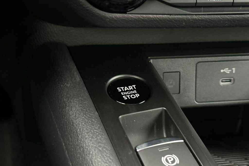 2026 Nissan KICKS SV - Photo 19