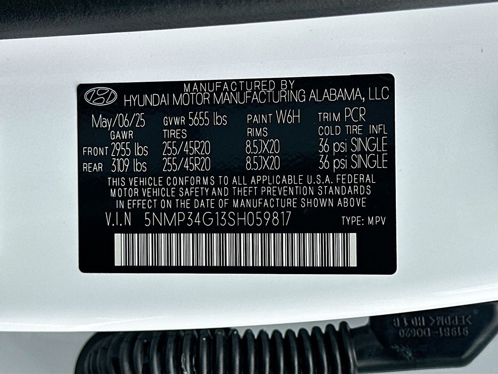 2025 Hyundai Santa Fe Limited 24