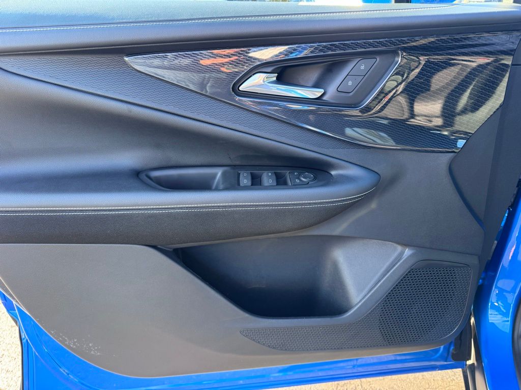 ChevroletBlazer EV23