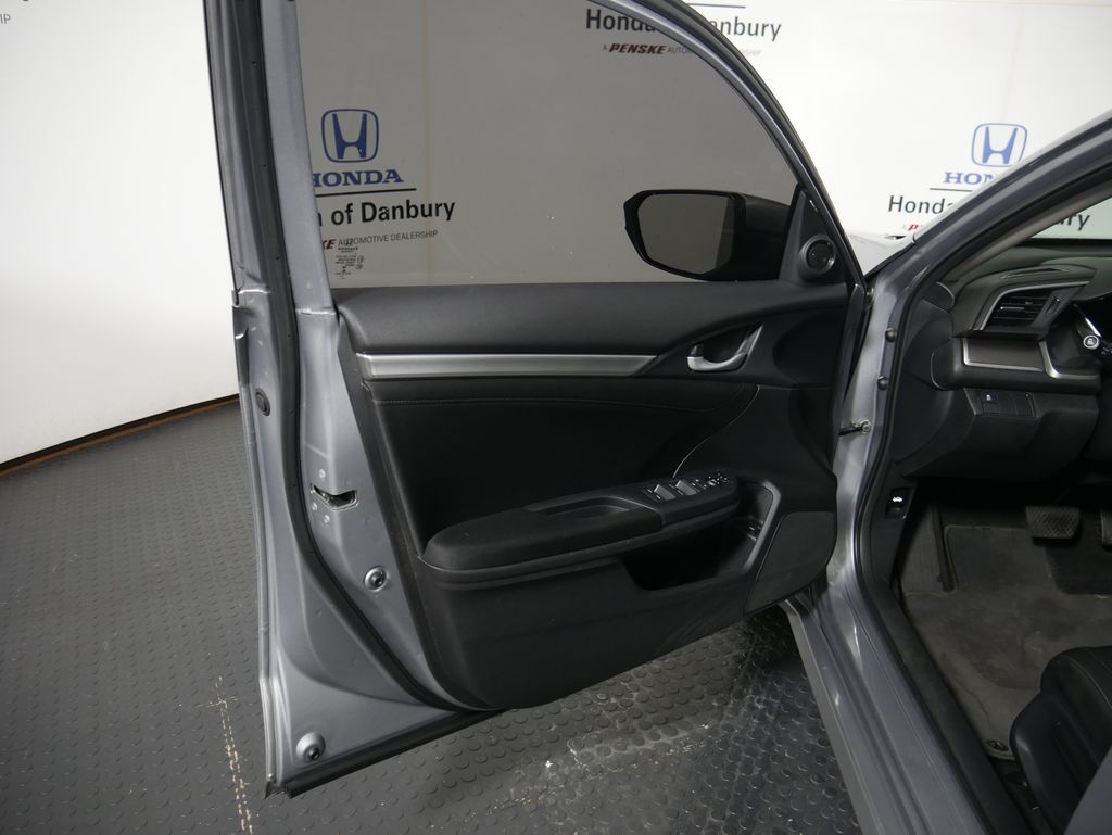 Thumbnail: 2017 Honda Civic - 16