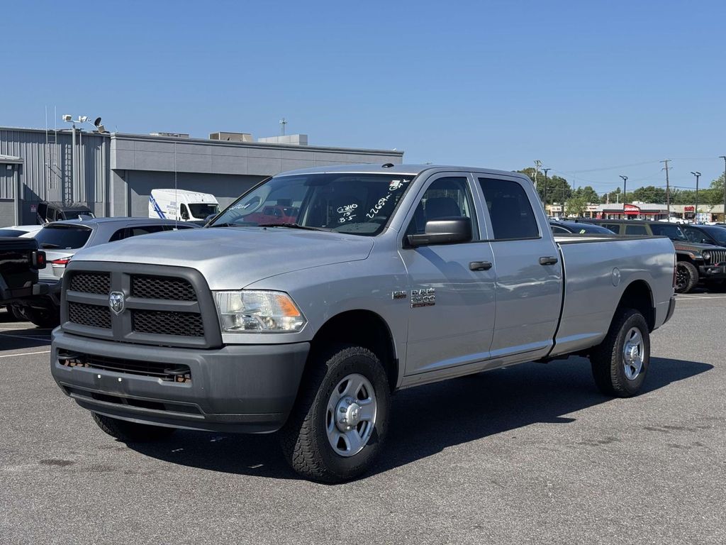 2015 RAM 2500 Tradesman Crew Cab LB 4WD