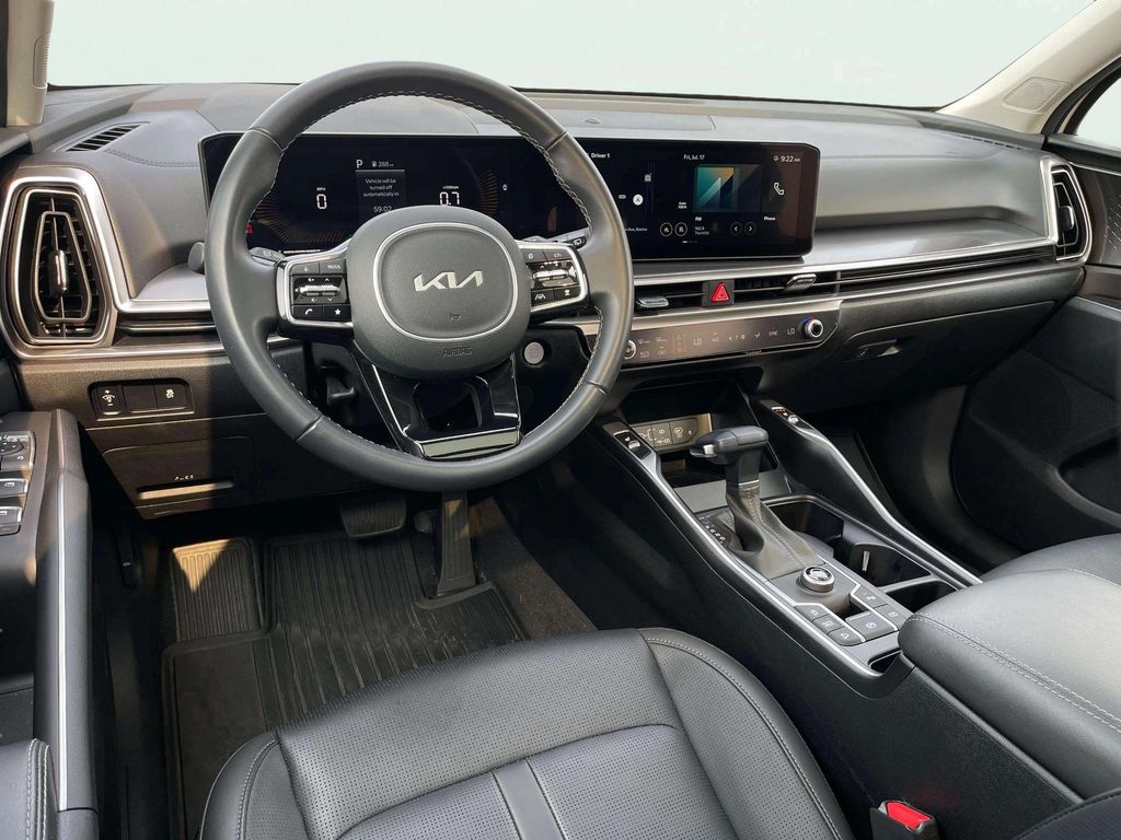 Certified Used 2025 Glacial White Pearl Kia S image 34