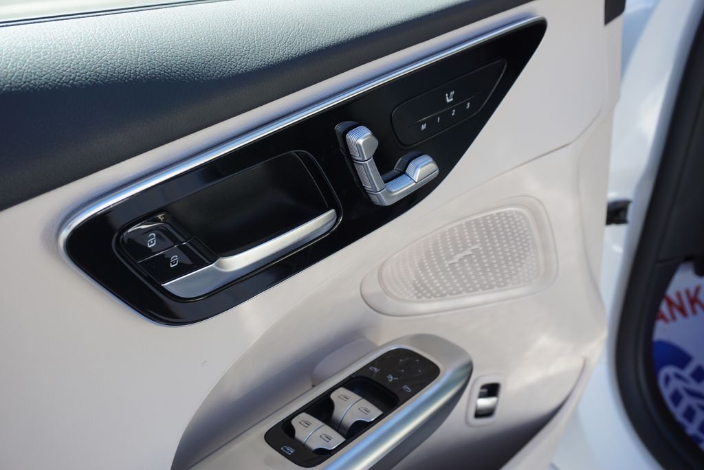 Thumbnail: 2026 Mercedes-Benz C-Class - 22