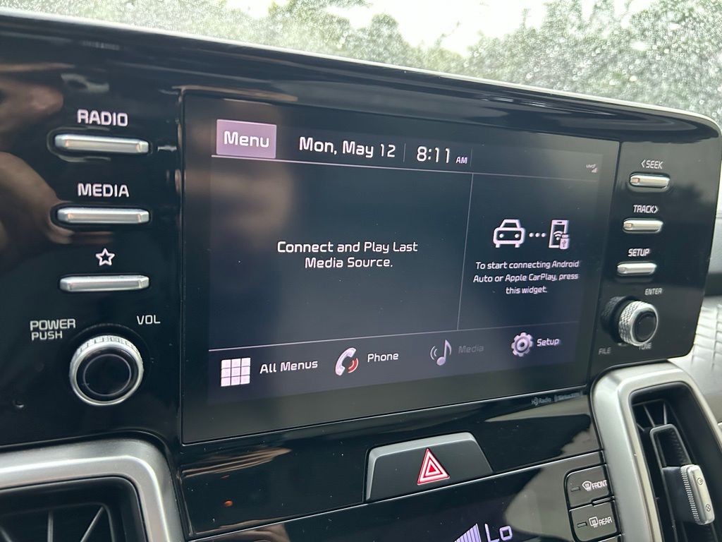 2021 Kia Sorento S 25