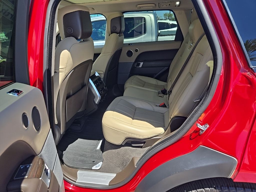 Thumbnail: 2018 Land Rover Range Rover Sport - 6