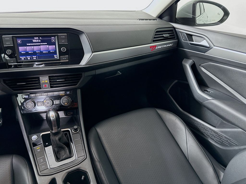 Thumbnail: 2019 Volkswagen Jetta - 23