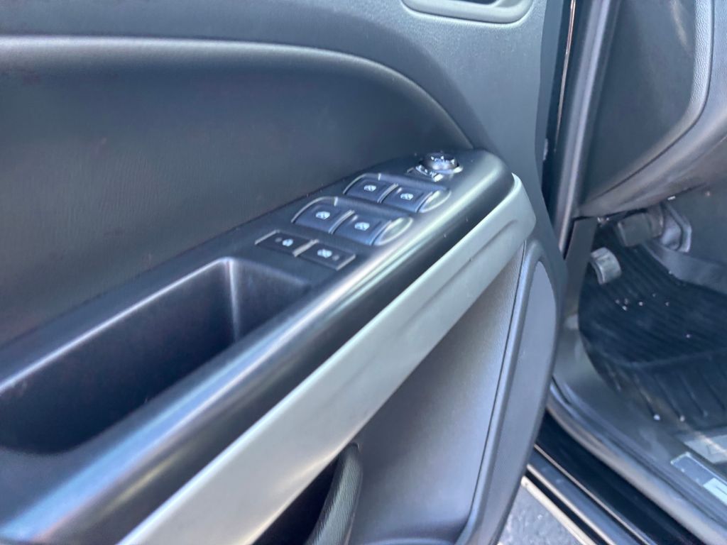 Used Car 2022 Chevrolet Colorado  Zr2 For Sale Under $40,000 In Austin, Texas