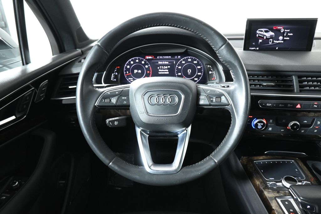 Thumbnail: 2018 Audi Q7 - 16