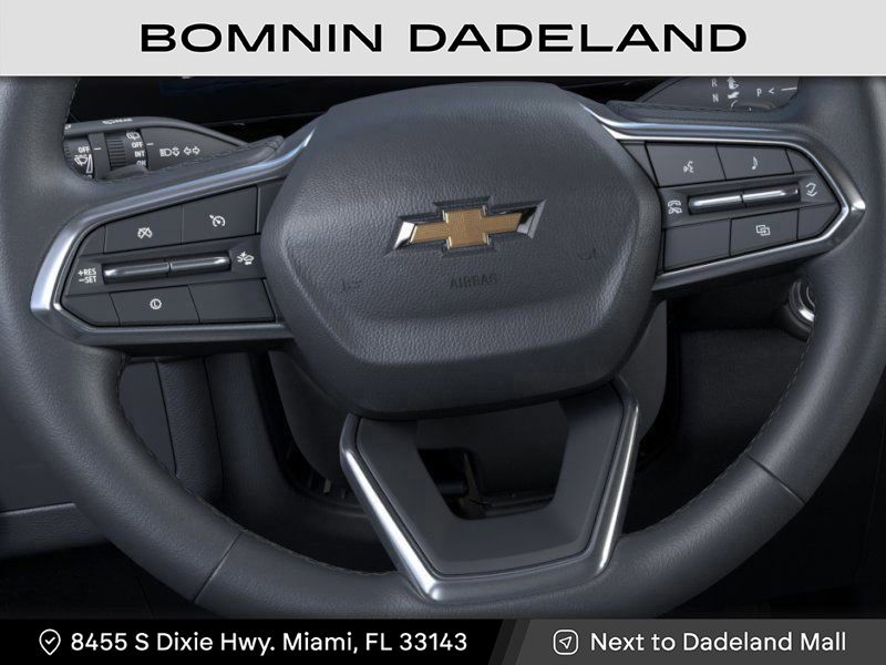 2025 Chevrolet Suburban LS photo