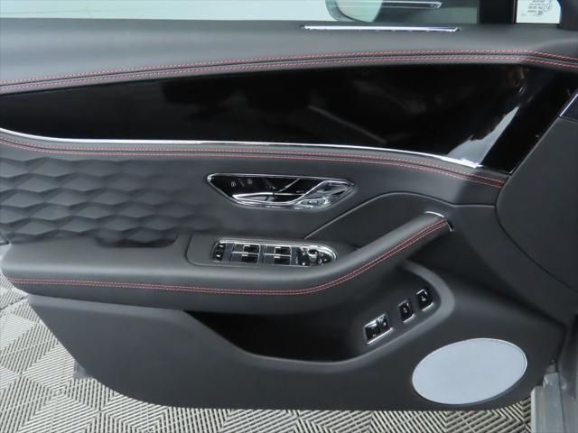 Thumbnail: 2025 Bentley Flying Spur - 26