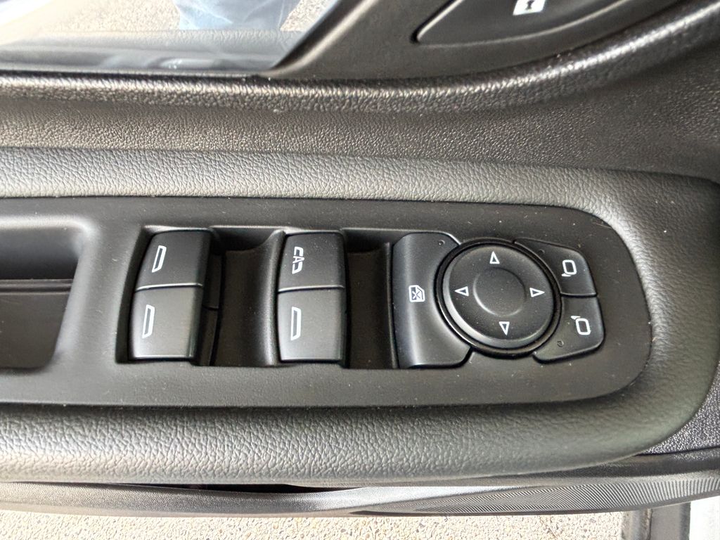 Thumbnail: 2024 GMC Terrain - 26