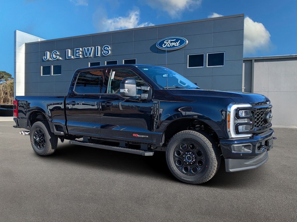 2025 Ford F-250 Super Duty Lariat's photo