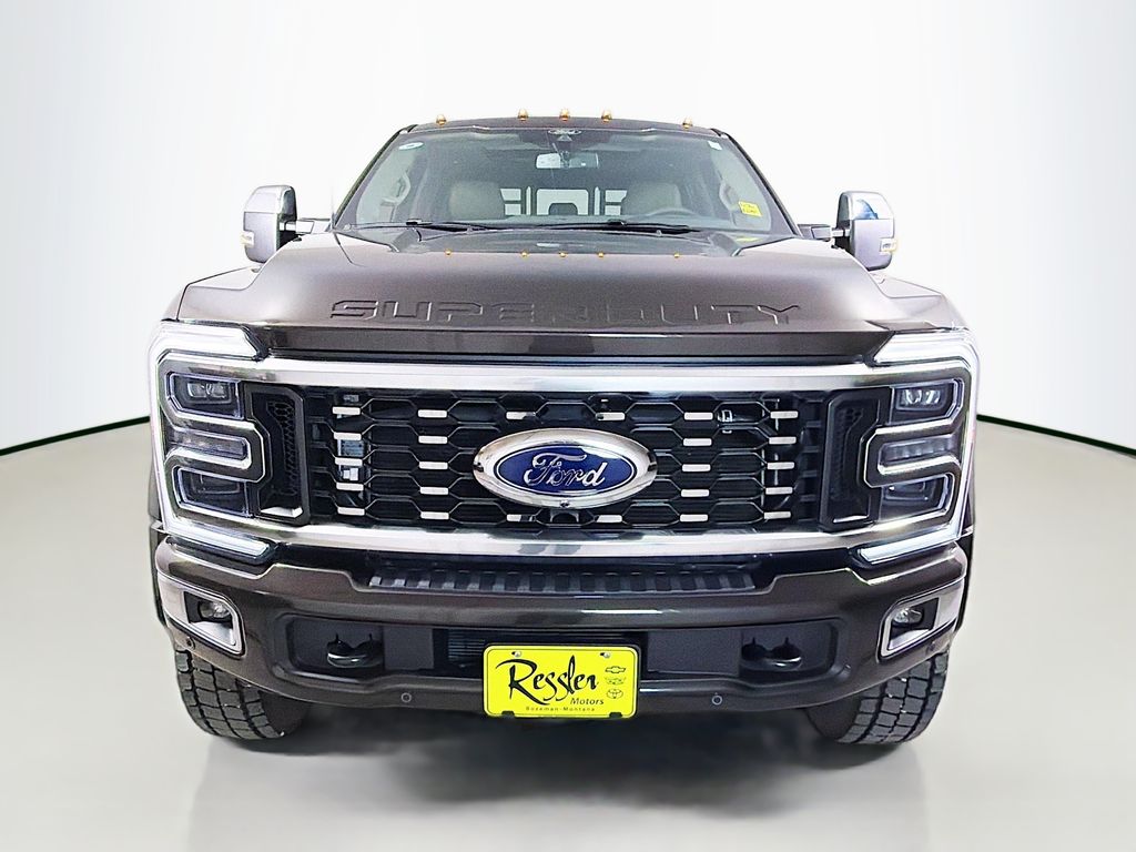 Used 2025 Ford F-450SD Truck