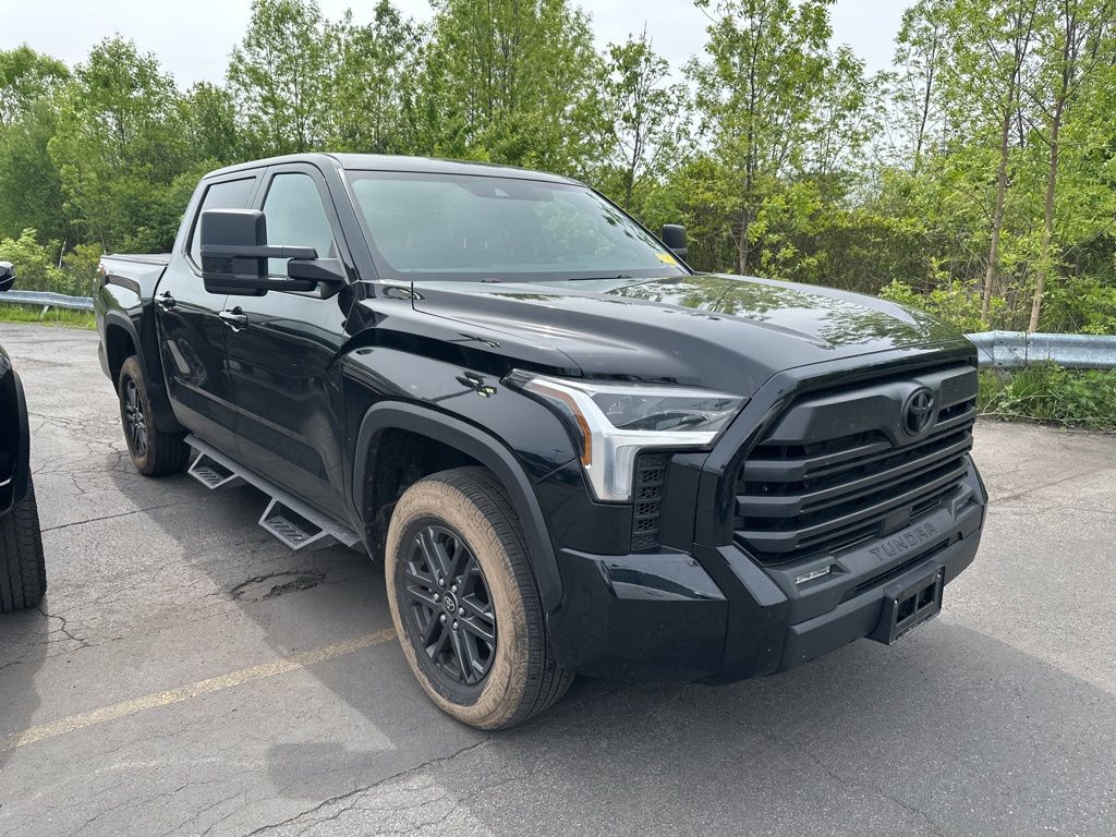 Pre-Owned 2025 Toyota Tundra SR5 4D CrewMax in #TR26Z095 | West