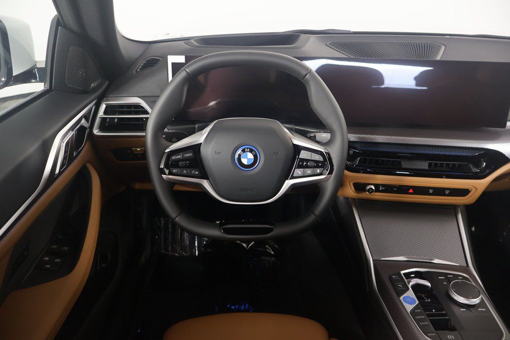 2025 BMW i4 xDrive40 3