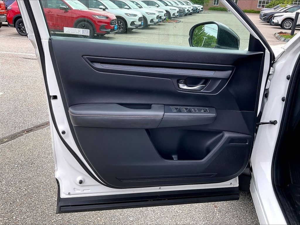 2024 Honda CR-V Hybrid — photo 9