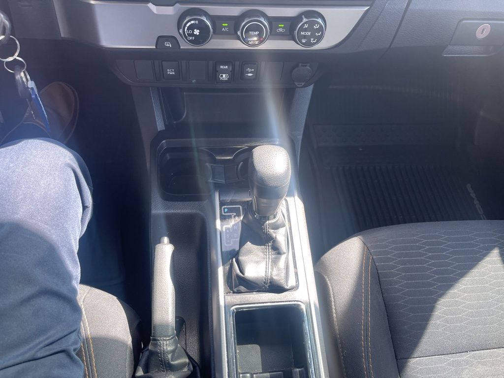 2018 Toyota Tacoma SR5 V6