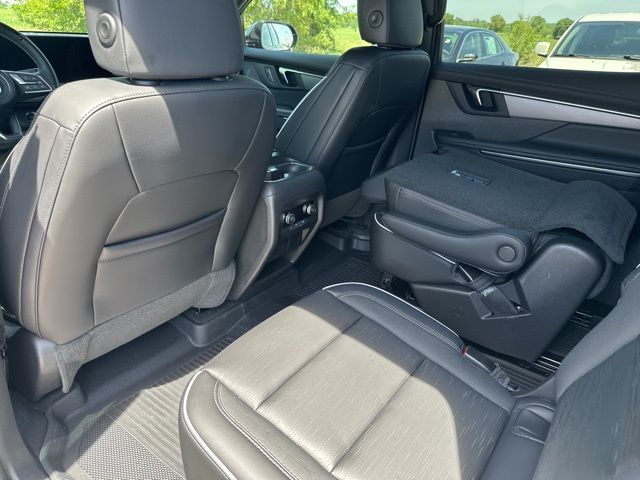 Used 2025 Buick Enclave SUV