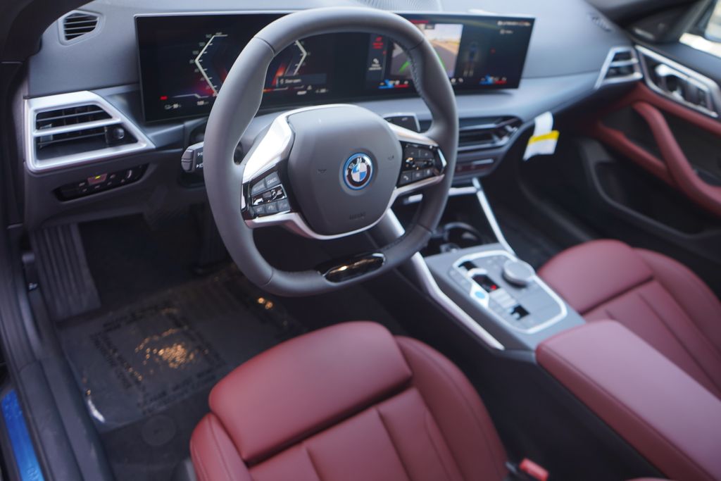 2025 BMW i4 eDrive40 12