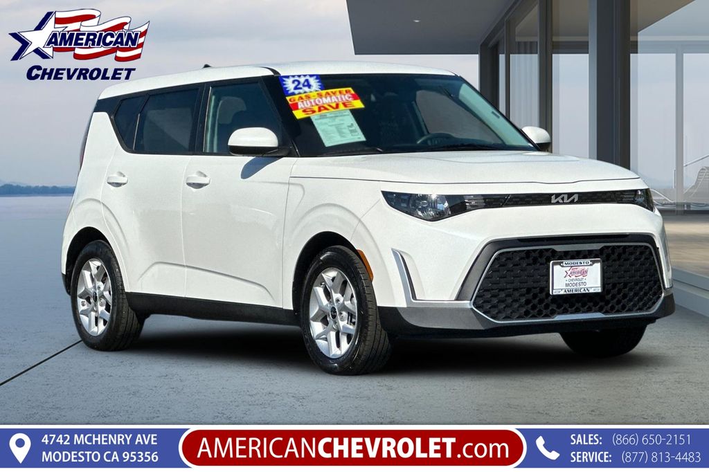 2024 Kia Soul LX FWD