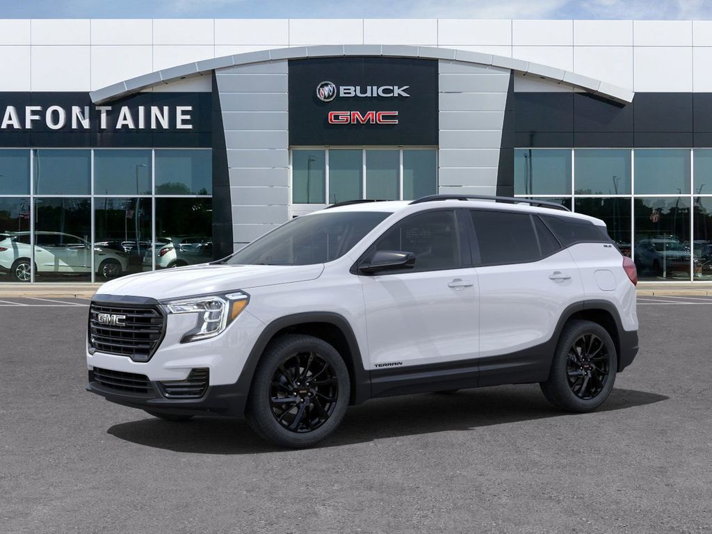 2024 GMC Terrain SLE 2