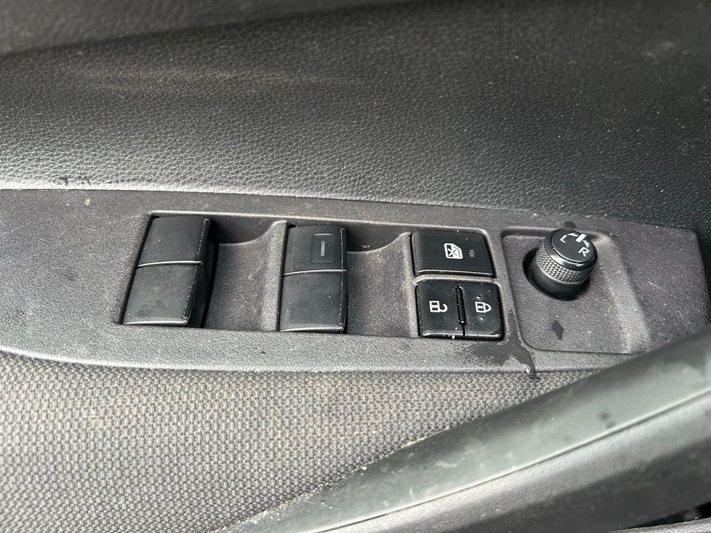 Thumbnail: 2024 Toyota Corolla - 16