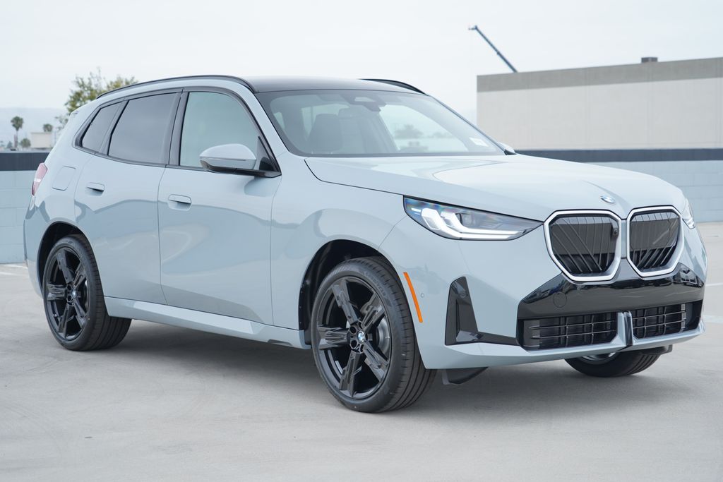 Thumbnail: 2026 BMW X3 - 3