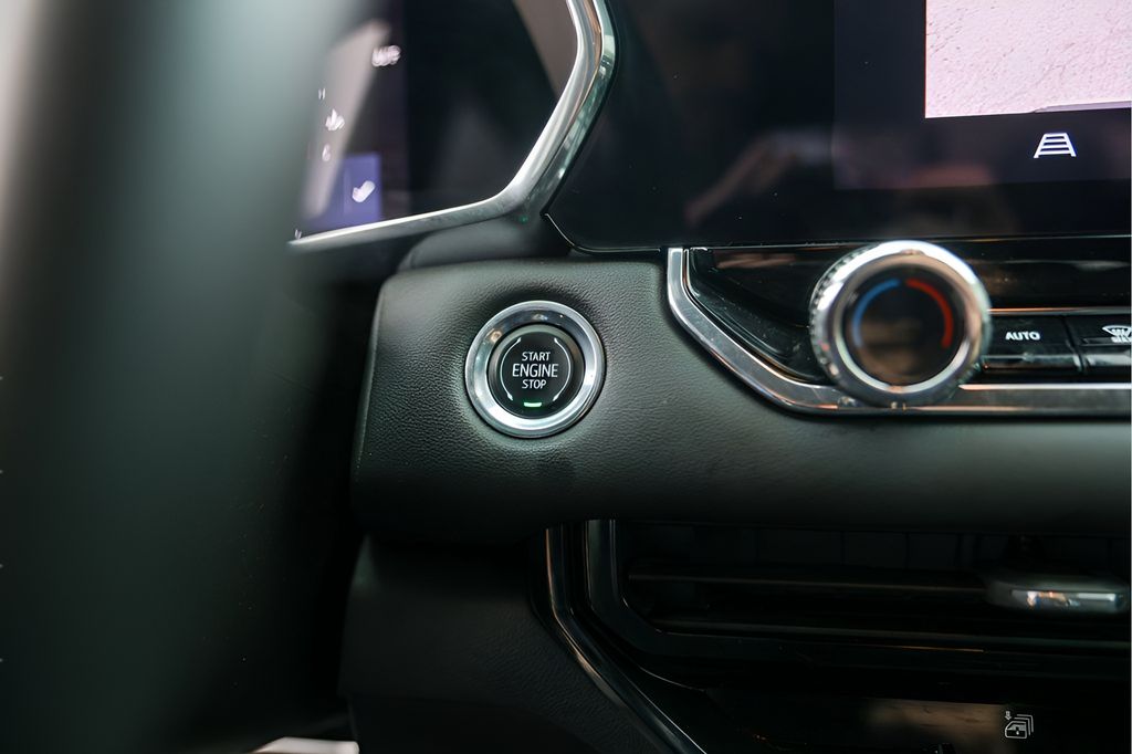 Used Car 2023 Gmc Canyon  Elevation For Sale Under $40,000 In Austin, Texas