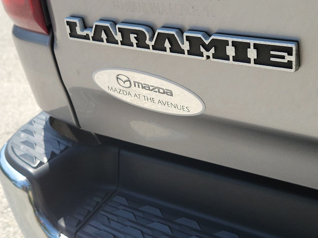 2019 RAM Ram 1500 Pickup Laramie - Photo 8