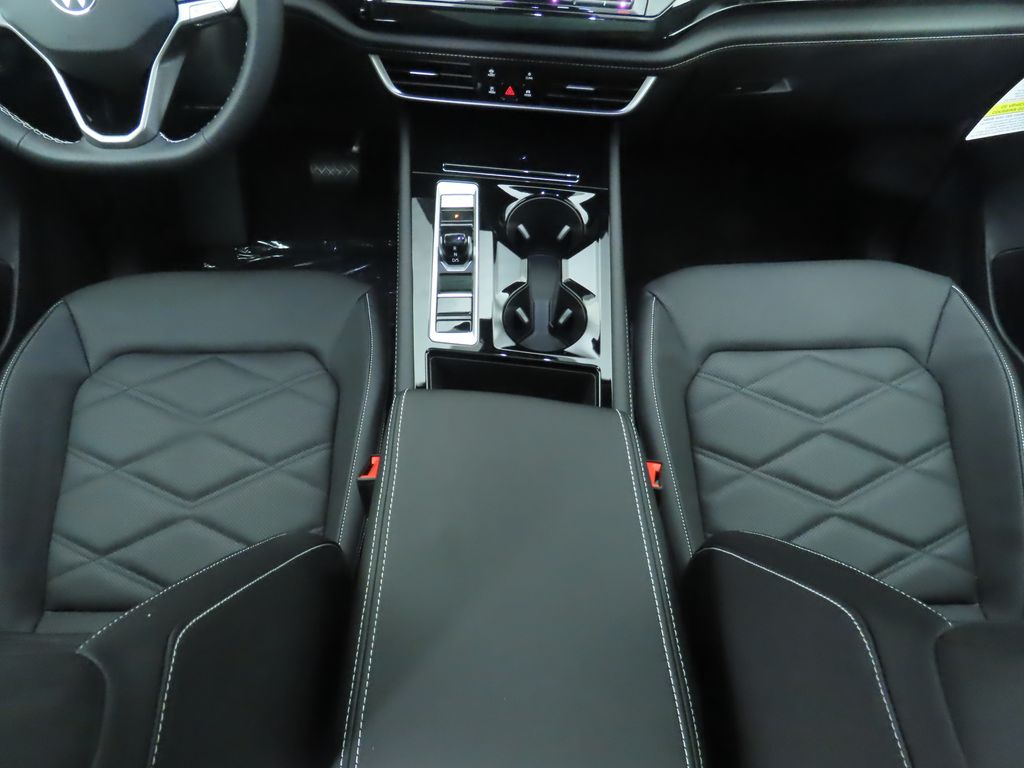 Thumbnail: 2026 Volkswagen Atlas - 17