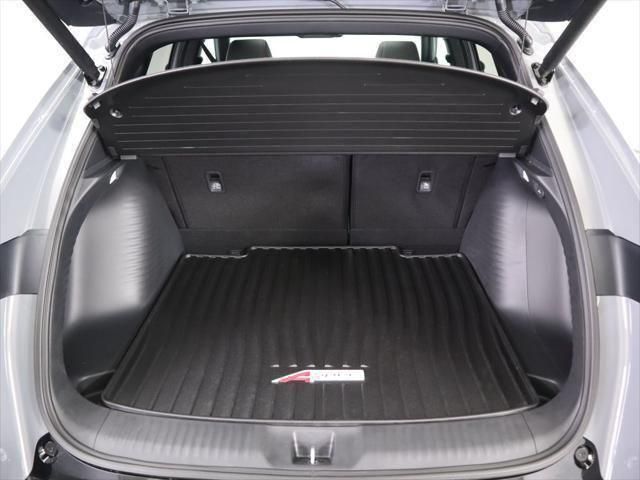 Thumbnail: 2025 Acura ADX - 29