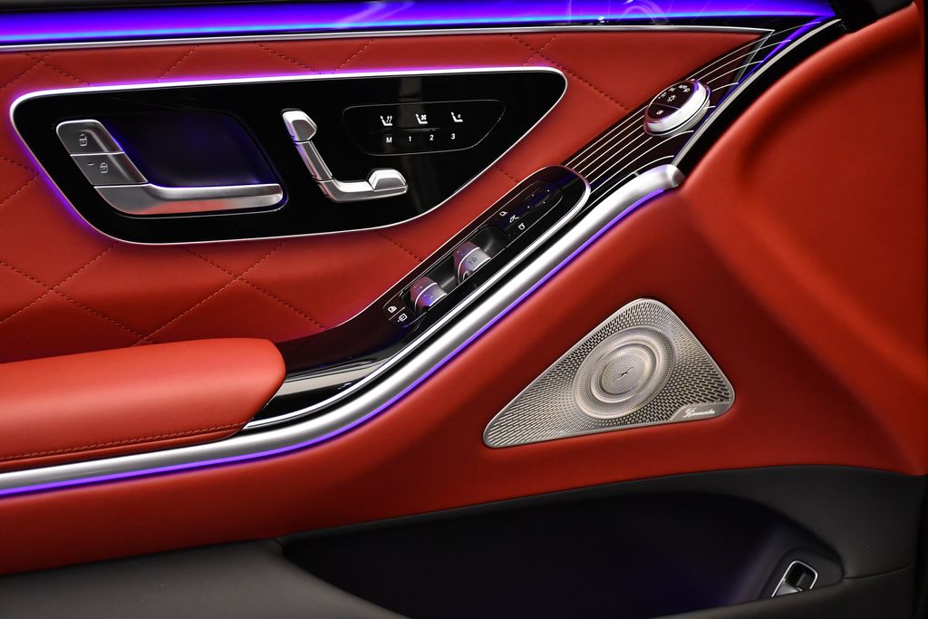 Thumbnail: 2026 Mercedes-Benz S-Class - 31